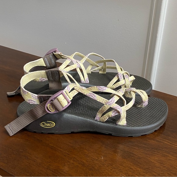 Chaco ZX2 Classic Cloud Orchid Yellow Purple Strap Sandal J105506 Women’s Sz 11 - Picture 2 of 8